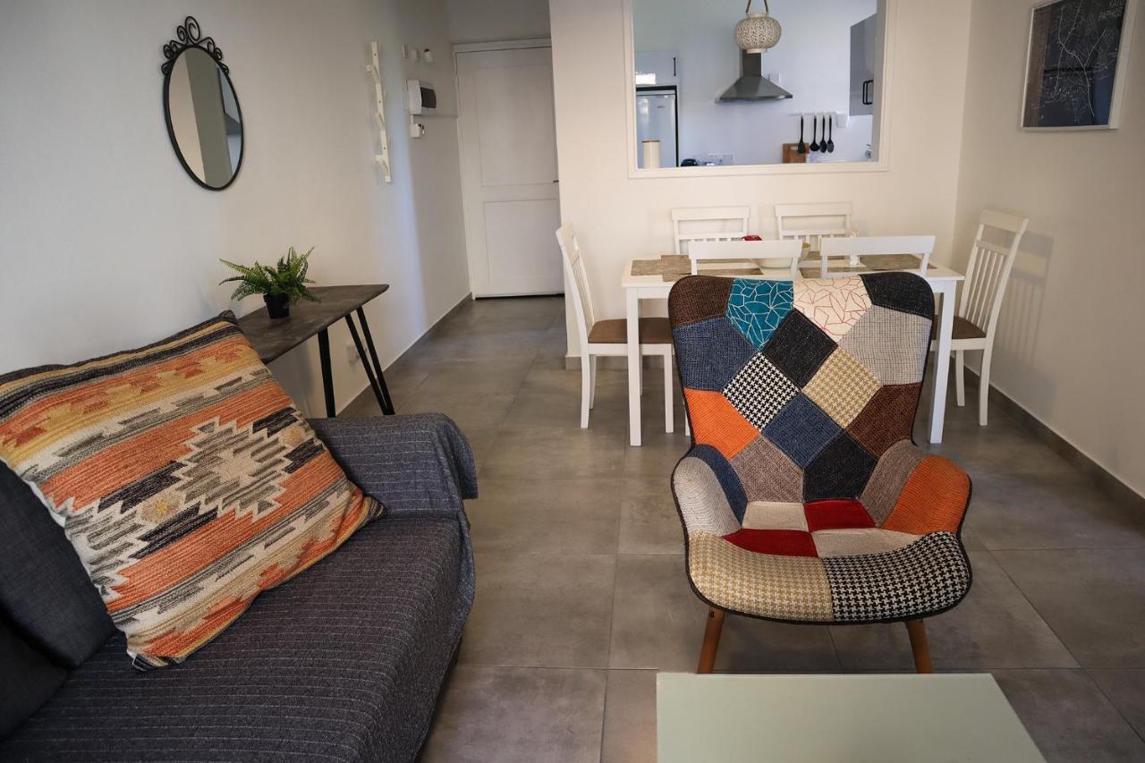 Alex'S Vacation Suite - 100M From The Beach - 6 Guests Paphos Extérieur photo