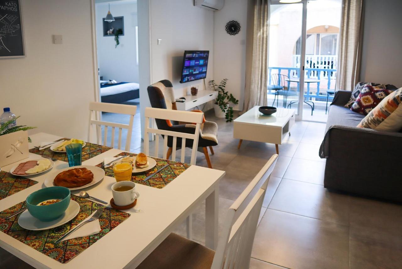 Alex'S Vacation Suite - 100M From The Beach - 6 Guests Paphos Extérieur photo