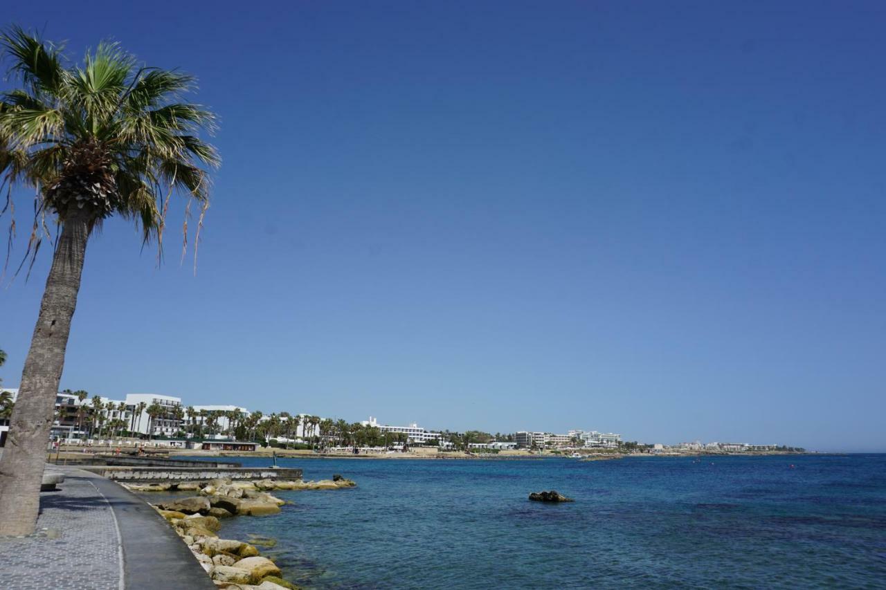 Alex'S Vacation Suite - 100M From The Beach - 6 Guests Paphos Extérieur photo